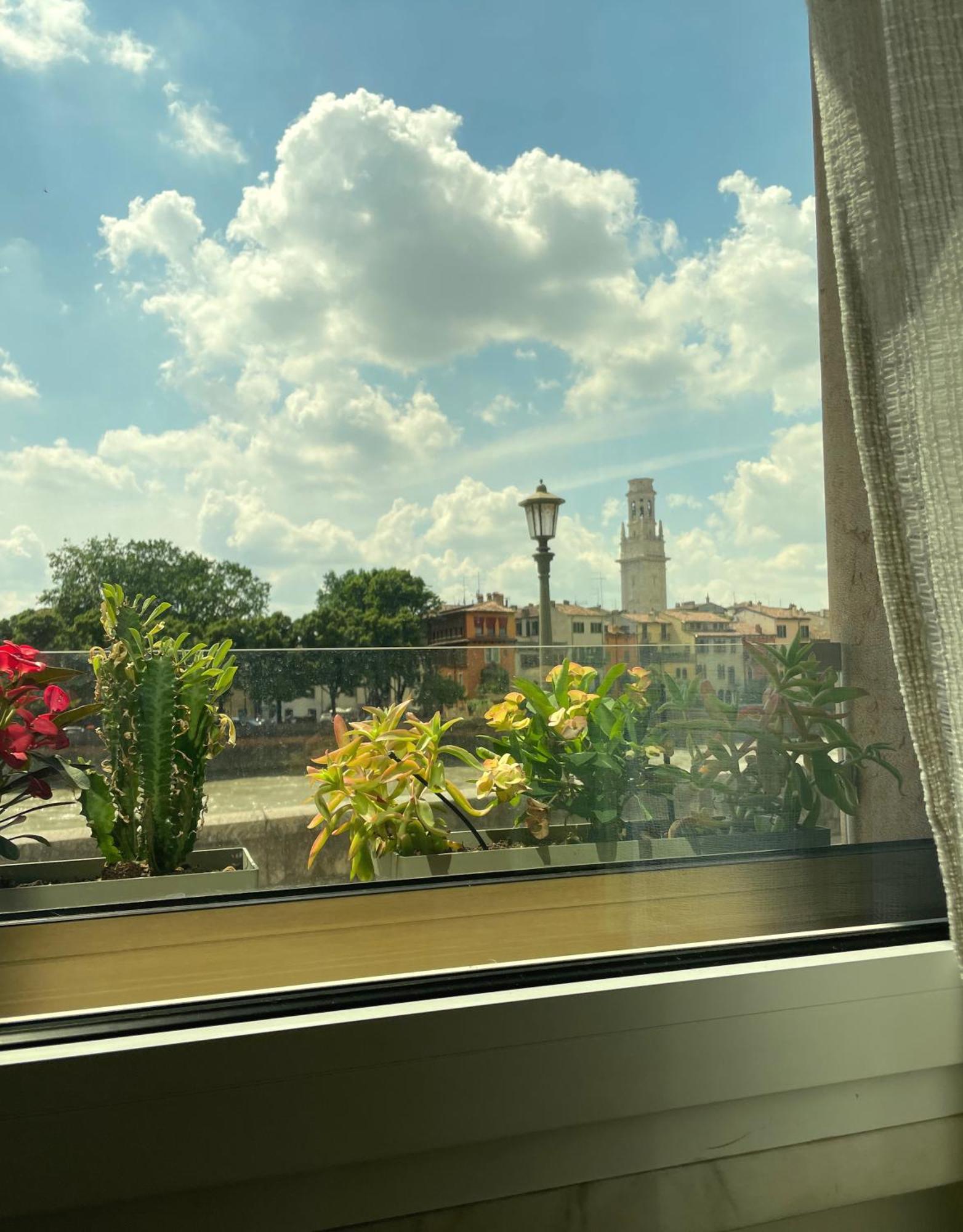 Stromboli Loft Verona Exteriör bild